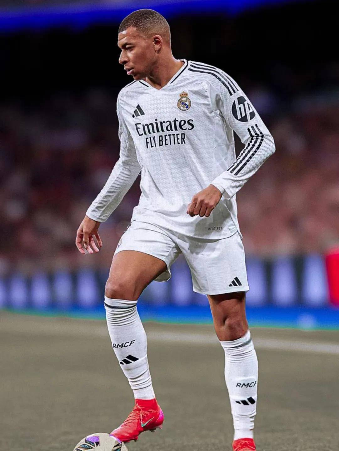 关于巴西队表现强势晋级世界杯八强人气足够的信息 关于巴西队表现强势晋级世界杯八强人气足够的信息