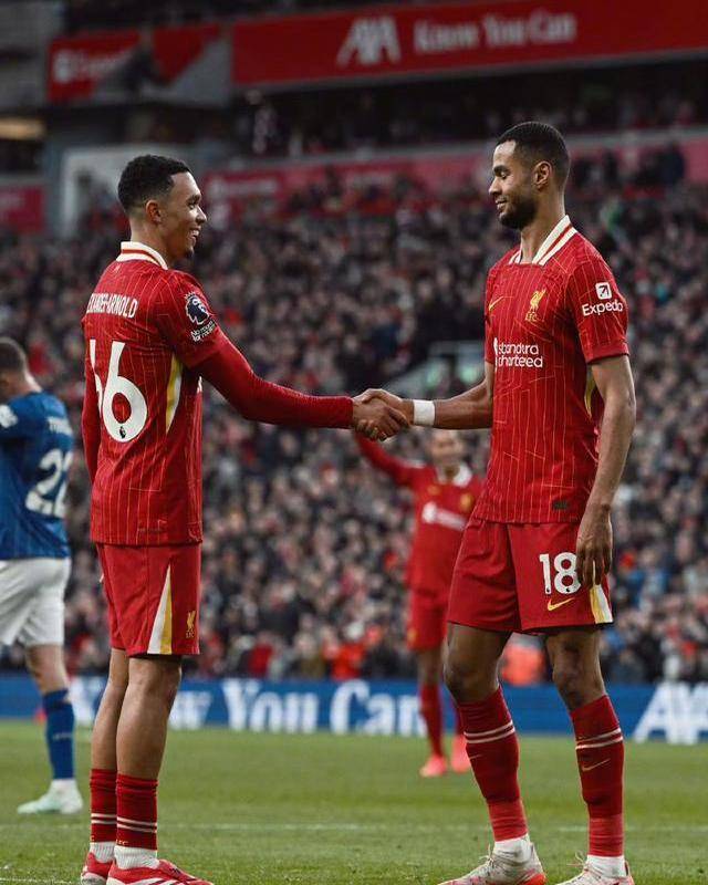 利物浦遭遇困境,重整旗鼓迎战下场 利物浦遭遇困境,重整旗鼓迎战下场