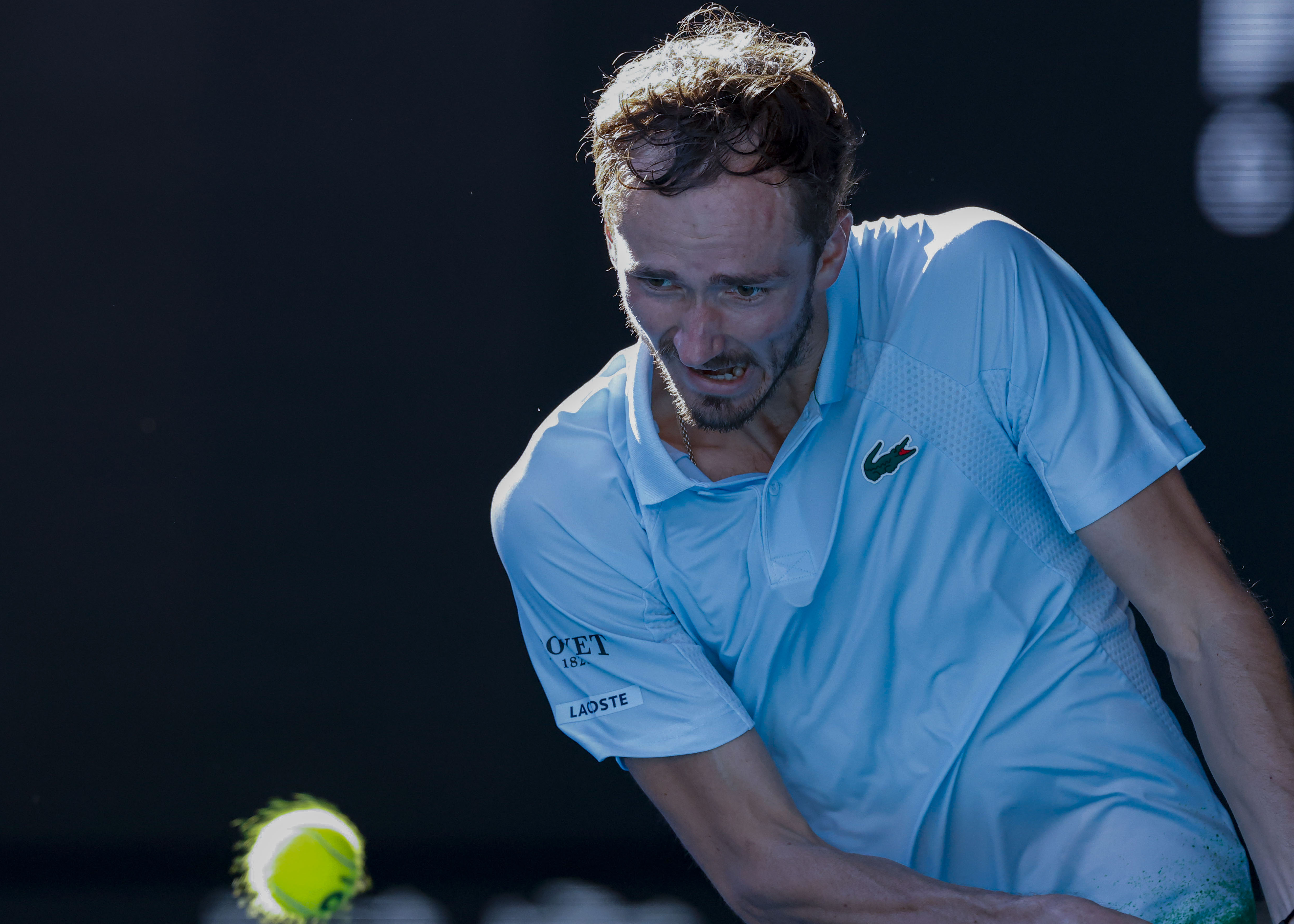 开云体育官网-高能对决！欧洲比赛中球员实力拼尽全力