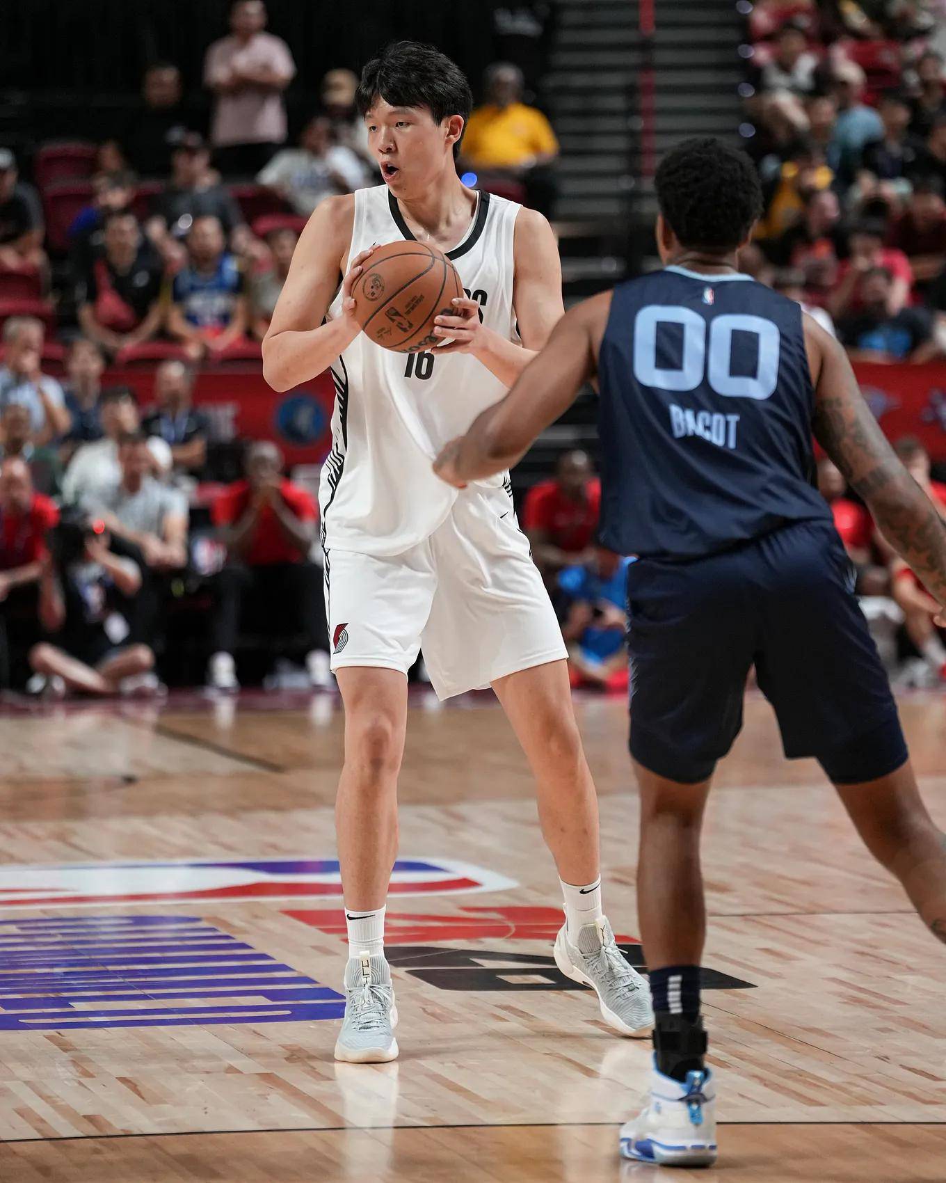 开云平台-恢复正常，灰熊队再次夺取比赛胜利的简单介绍