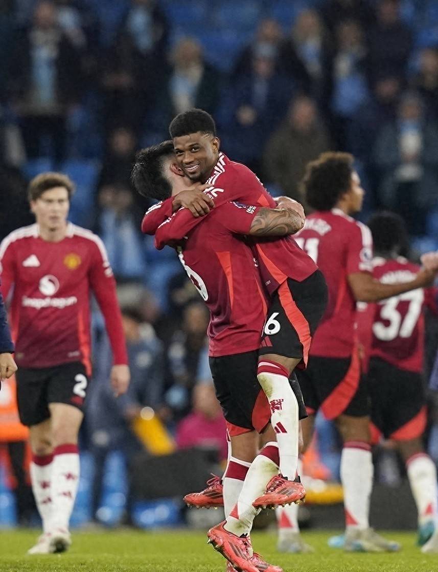 关于曼联遭遇硬仗,拼尽全力取胜的信息 关于曼联遭遇硬仗,拼尽全力取胜的信息