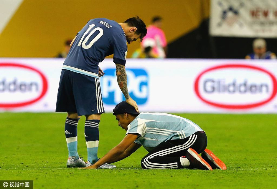 开云体育入口-里尔队员经典表现，征服球迷心的简单介绍