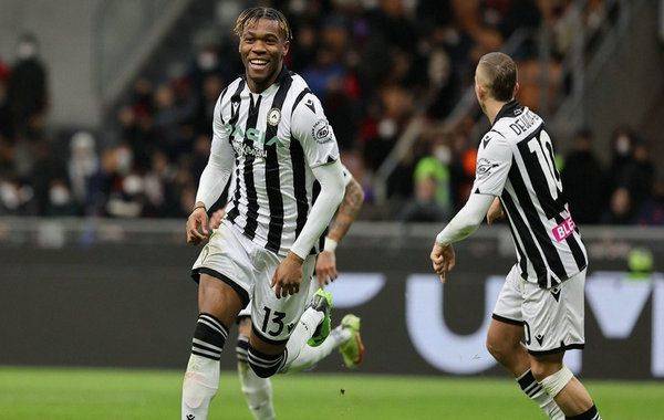 拉齐奥客场大胜乌迪内斯,豪取三分的简单介绍 拉齐奥客场大胜乌迪内斯,豪取三分的简单介绍