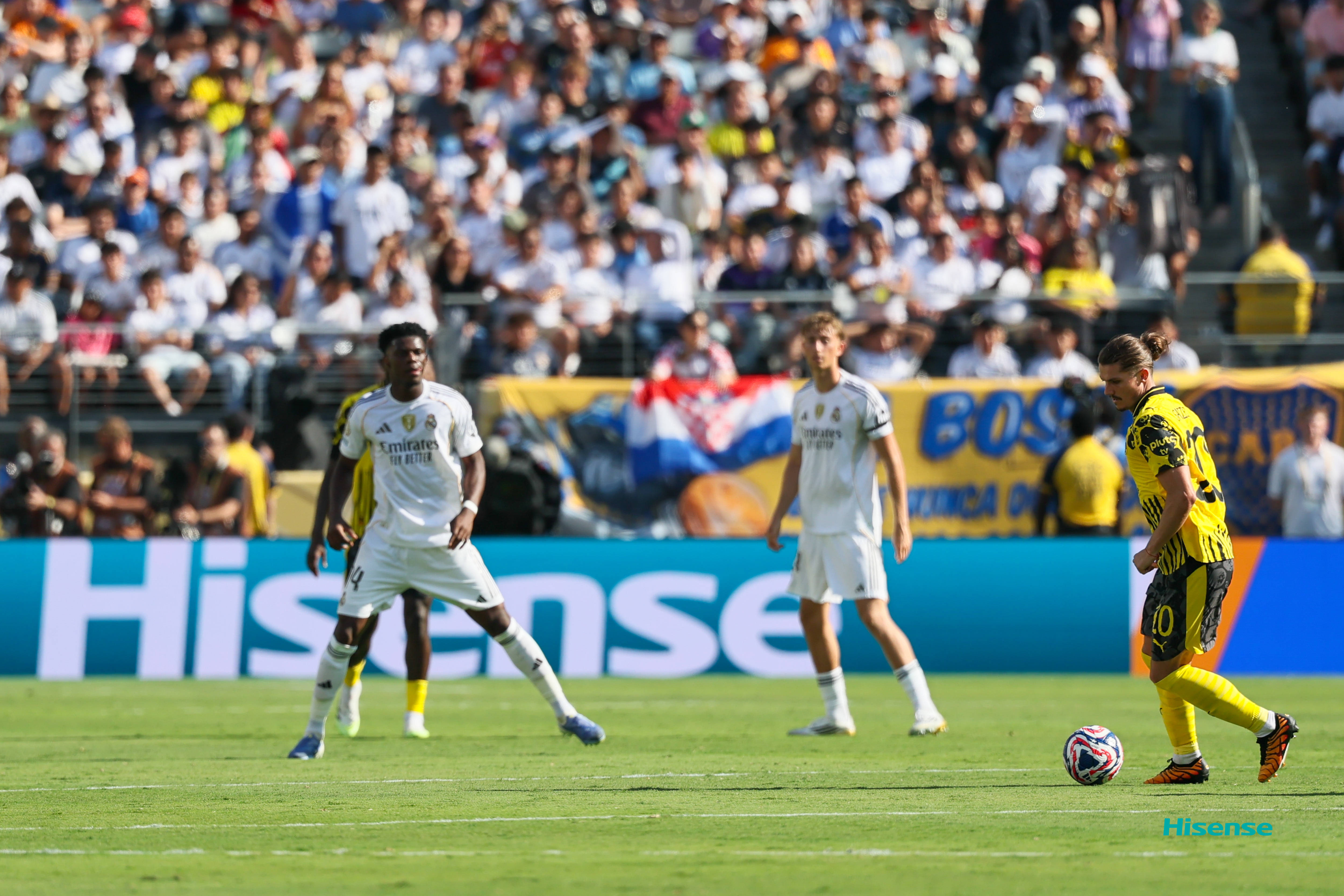 开云体育app-德甲｜姆巴佩碾压，最新战报的简单介绍