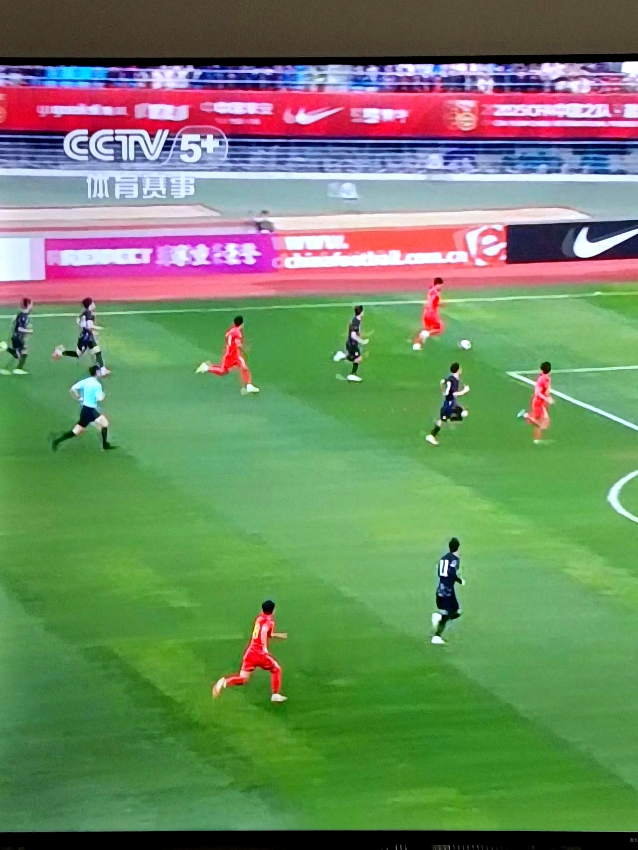 快速反击得手,球队轻松赢得胜利的简单介绍 快速反击得手,球队轻松赢得胜利的简单介绍