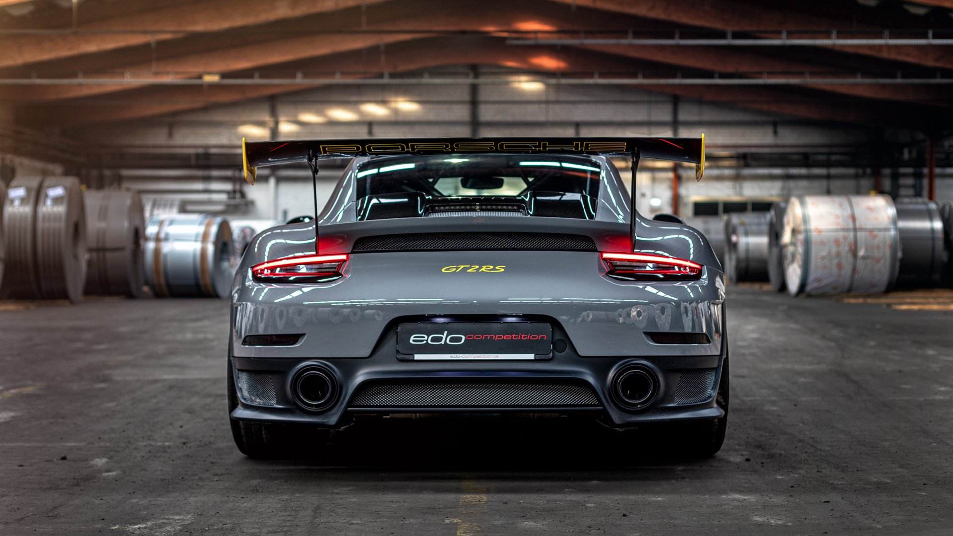 英超争冠白热化激荡全球，美国队打穿威尔士折射足球新格局