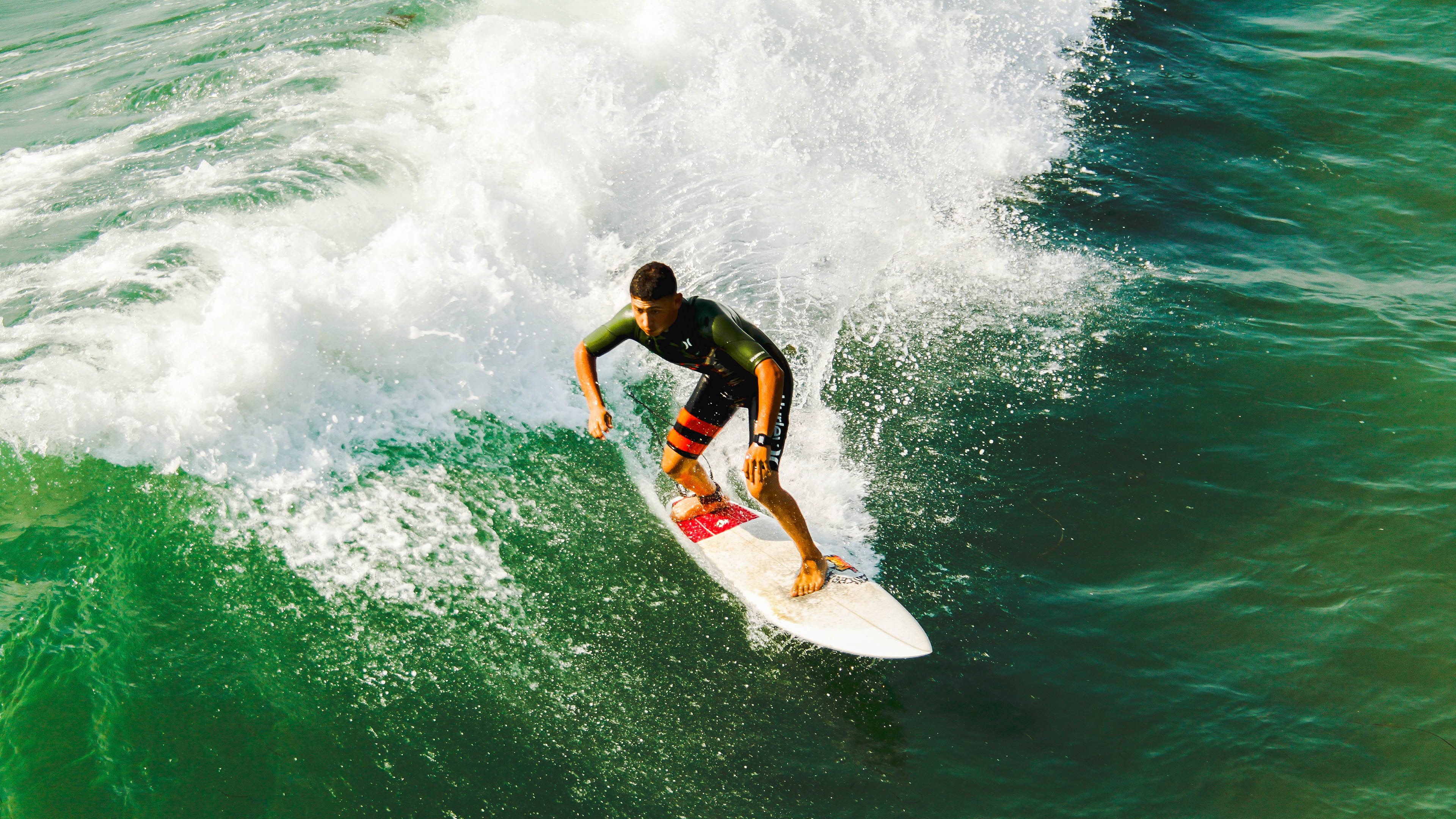 双城记,灰熊踏浪晋级显霸气,班凯罗欧陆争冠展锋芒